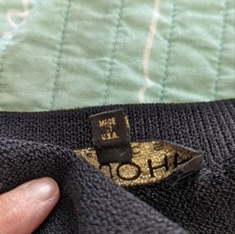 St.Johns Knit Black pull on skirt. - Picture 5 of 6
